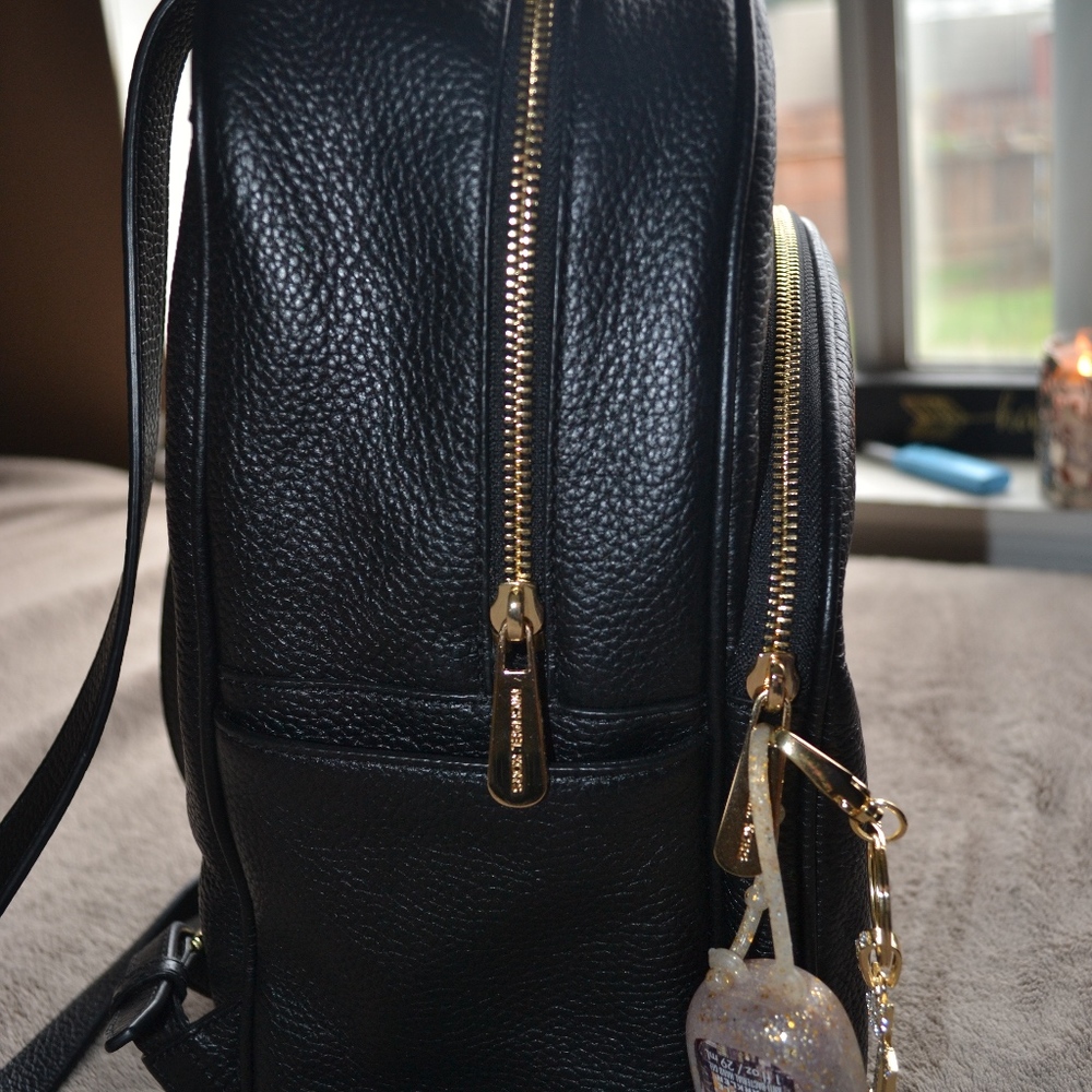 Michael Kors Backpack Abbey Leather - Picture 4 of 9
